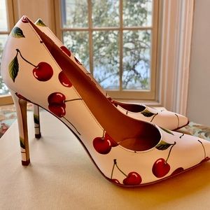 Michael Kors COLLECTION Gretel White Cherry Pumps